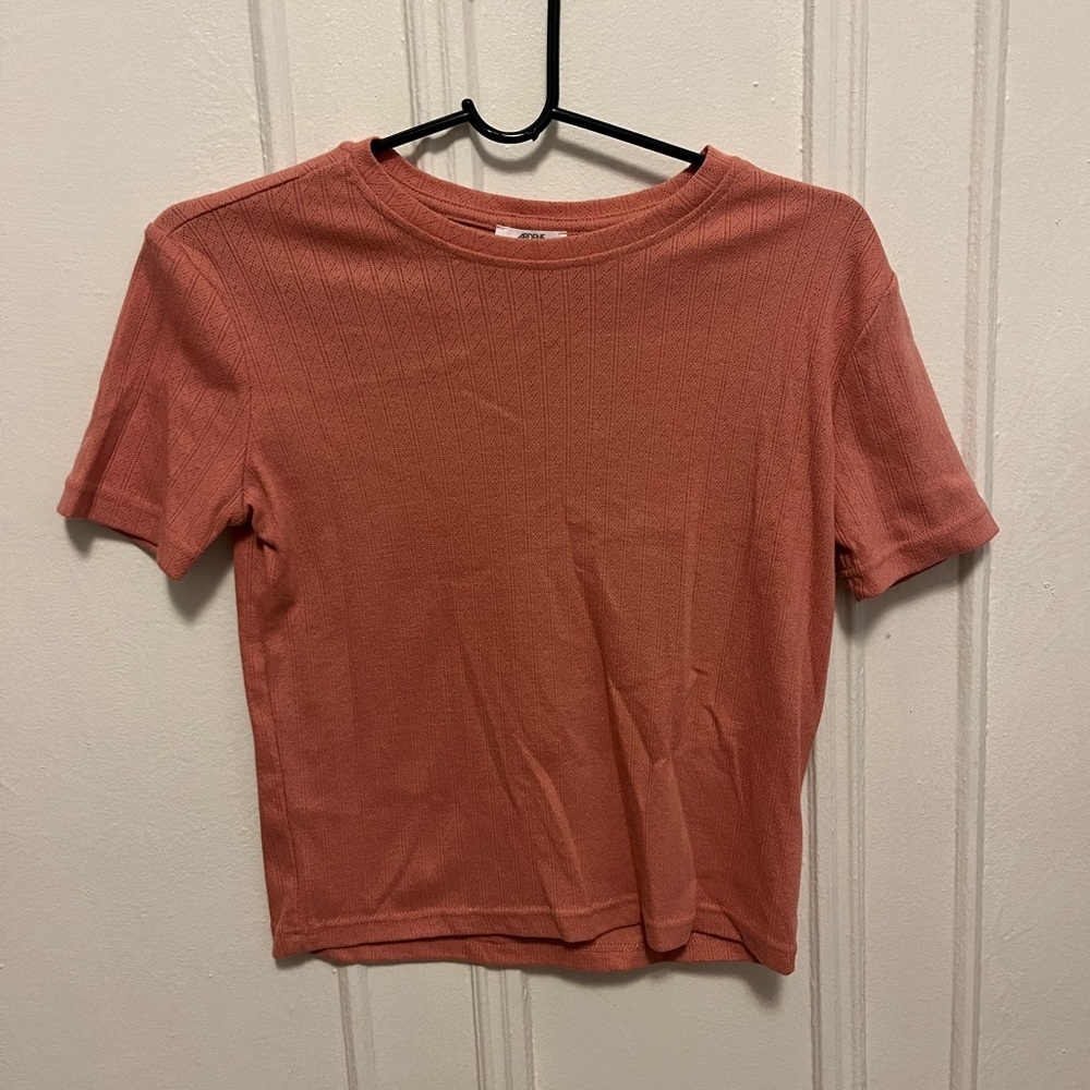 Pink Crop T- Shirt Size S